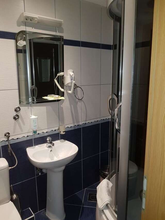 Отели типа «постель и завтрак» Hotel Dvor Биело-Поле-17
