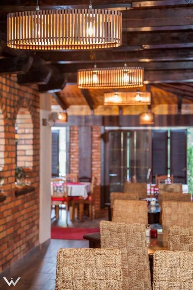 Отели типа «постель и завтрак» Hotel Dvor Биело-Поле-21